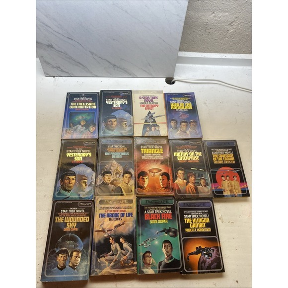 Lot Of 185 Star Trek Books Assorted Generations Mix Of Paperback And‎ Hardcover - Picture 2 of 8